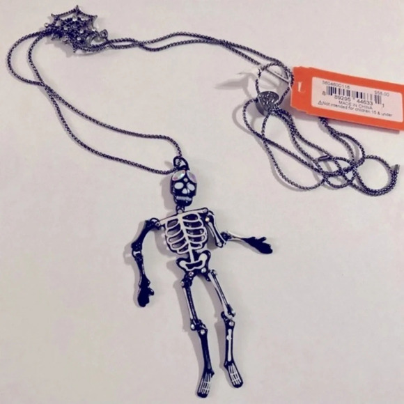 BETSEY JOHNSON SET Halloween Skeleton Glow in Dark Necklace & Earrings NEW NWT - Picture 9 of 11